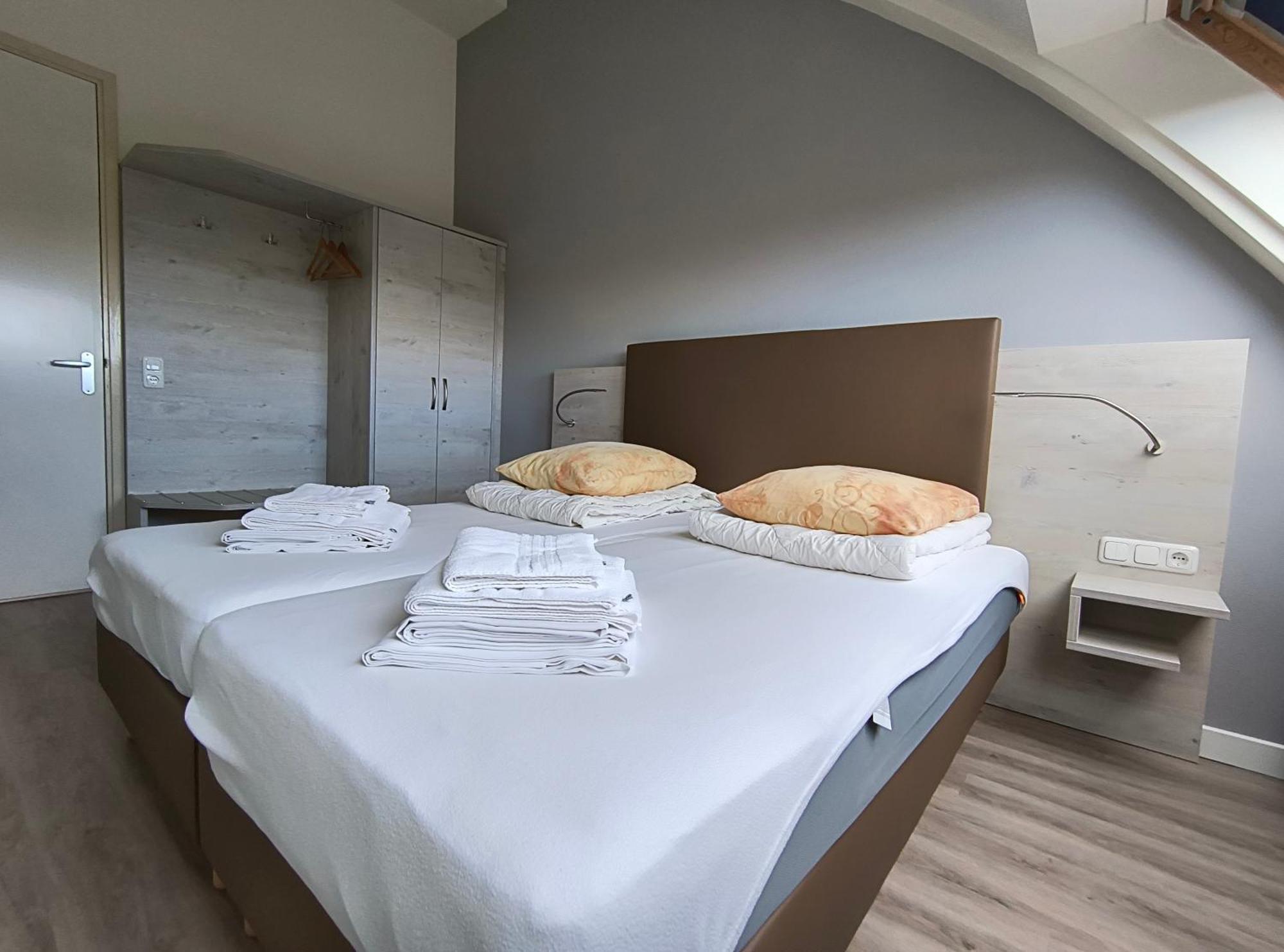 ברחן אן זיי Hotel Rasch מראה חיצוני תמונה